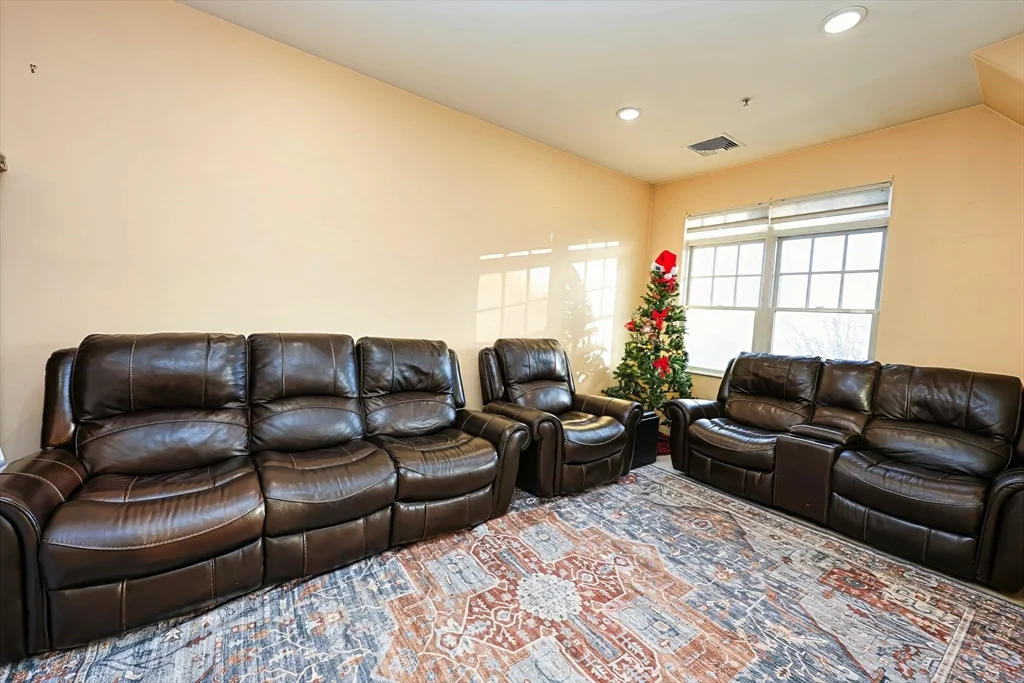 2 bed, 2 bath apartment for rent at 614 Pond St Unit 1411, Braintree — photo 12 of 22