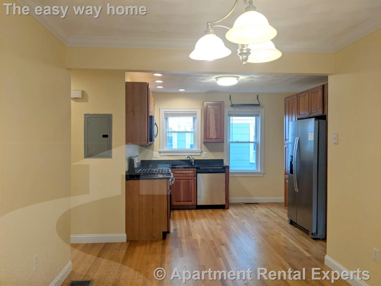 2 bed, 1 bath apartment for rent at 615 Boston Ave, Powder House Square — photo 4 of 21