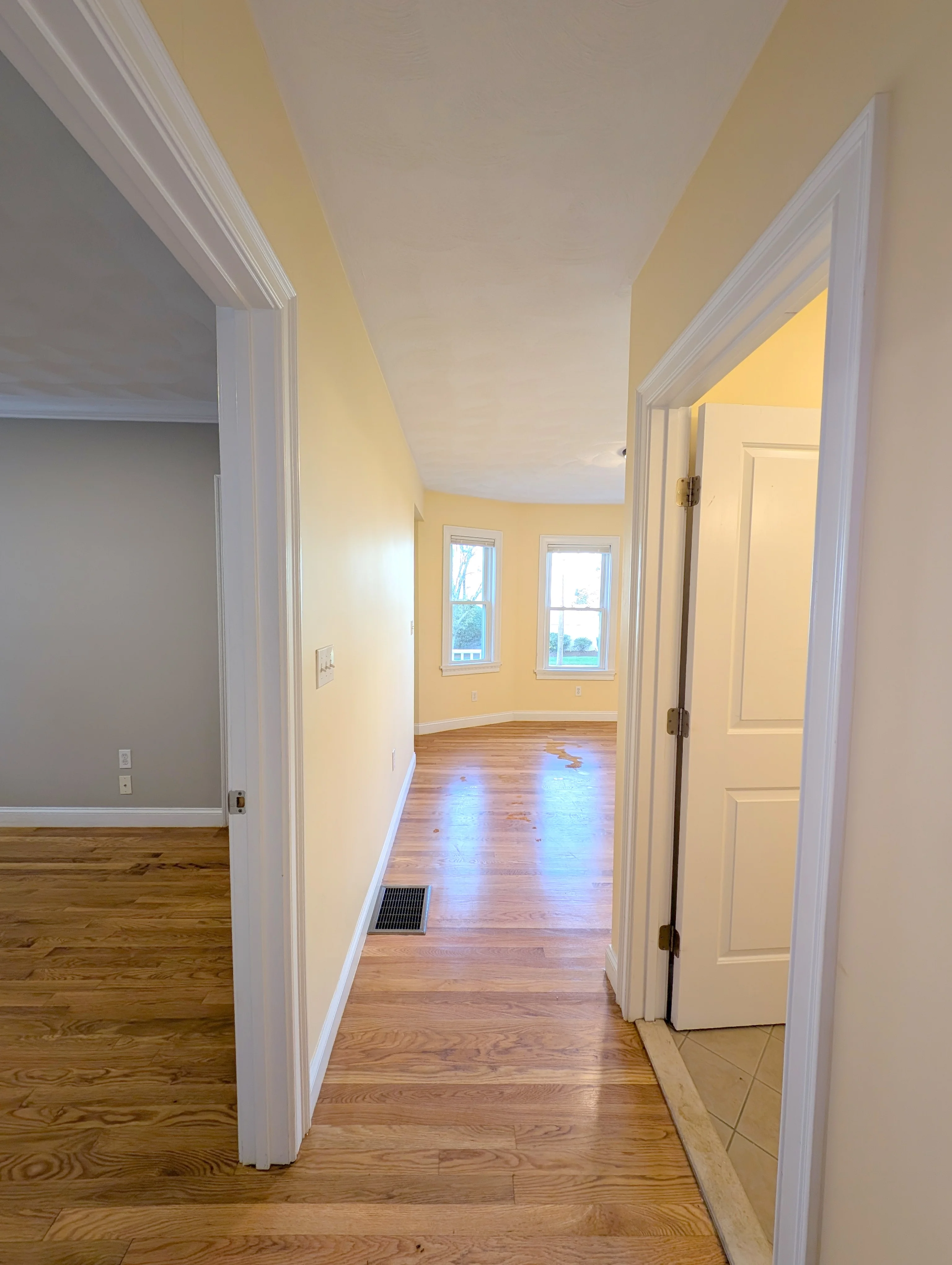 2.5 bed, 1 bath apartment for rent at 615 Boston Ave Unit 1, Medford — photo 8 of 17
