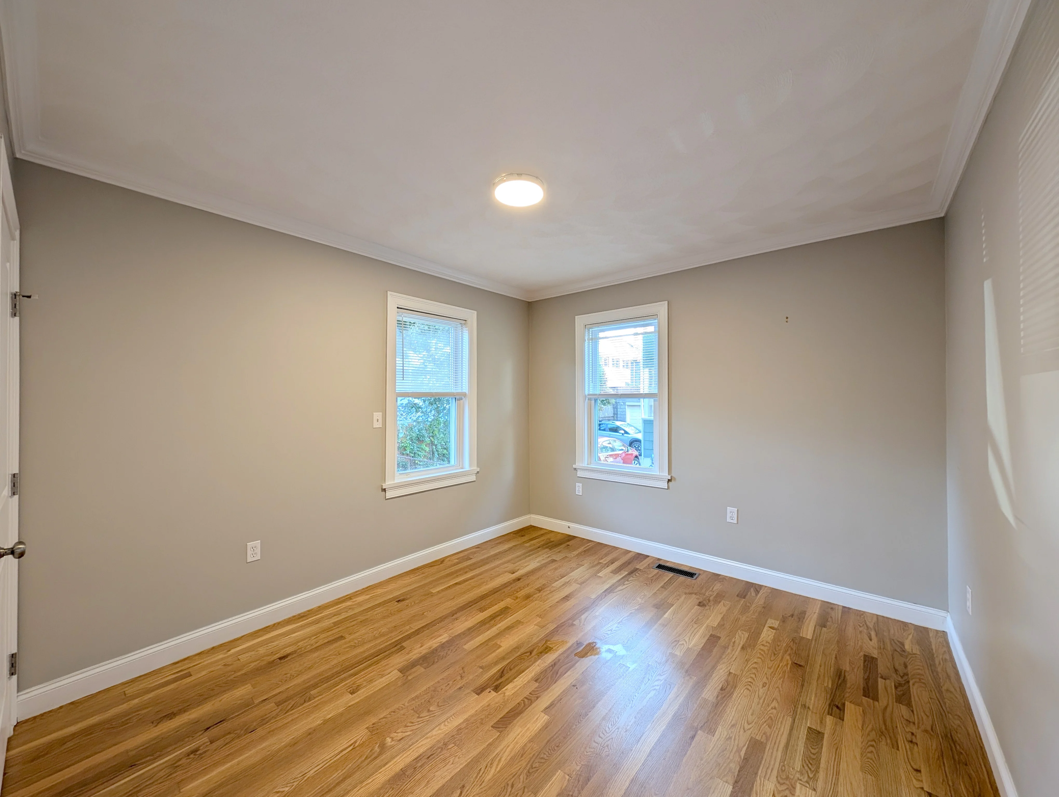 2.5 bed, 1 bath apartment for rent at 615 Boston Ave Unit 1, Medford — photo 13 of 17