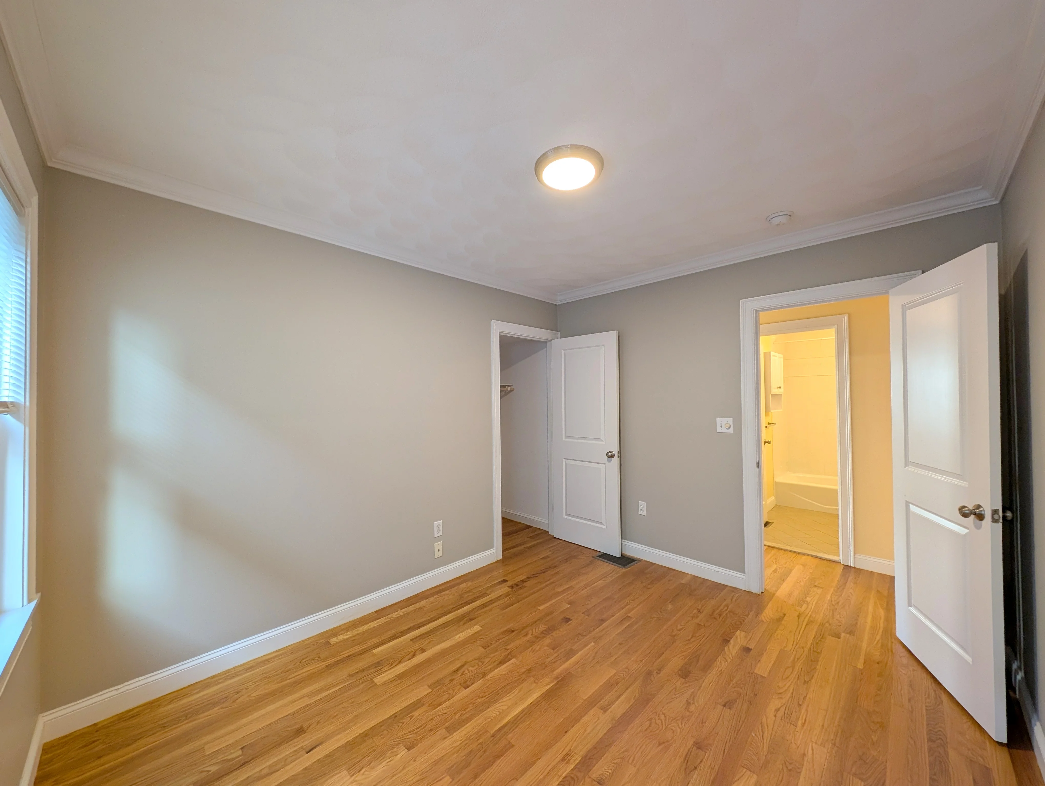 2.5 bed, 1 bath apartment for rent at 615 Boston Ave Unit 1, Medford — photo 11 of 17