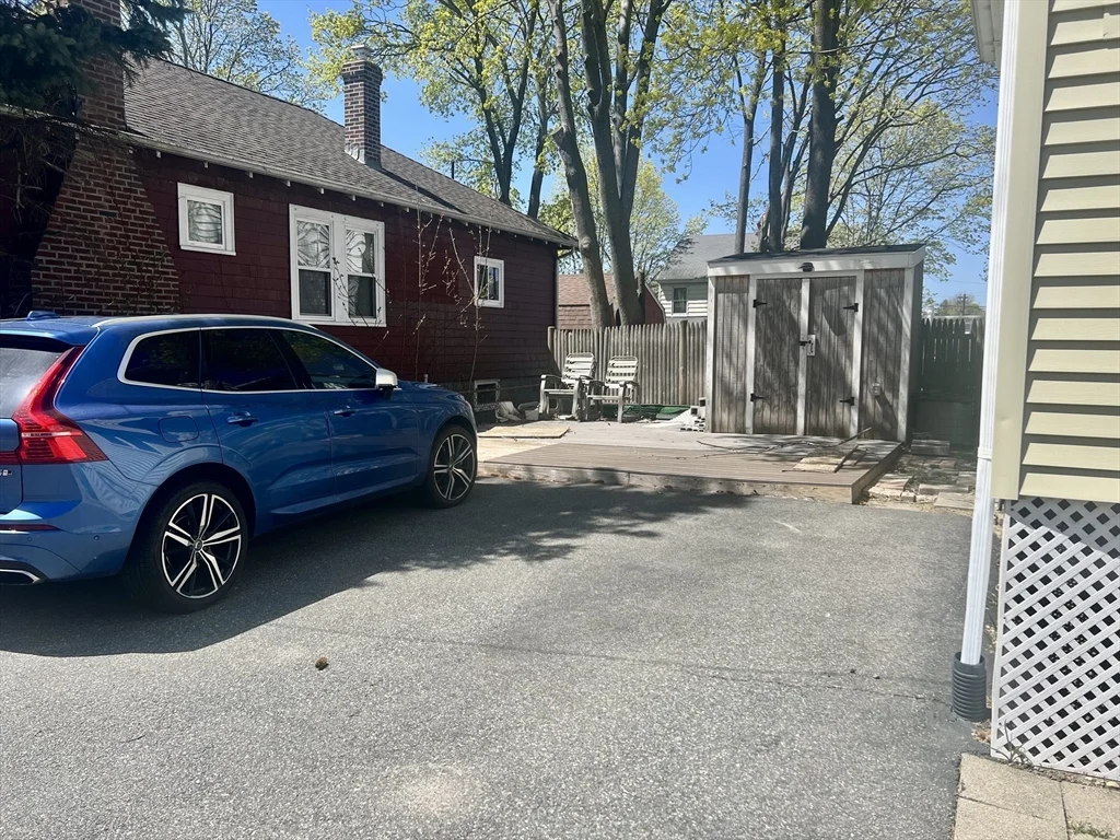 3 bed, 1 bath apartment for rent at 616 Adams St Unit 1, Quincy — photo 13 of 13