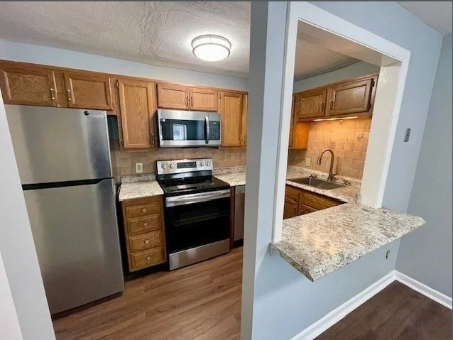 1 bed, 1 bath apartment for rent at 616 Boston Post Rd E Unit 9, Marlborough — photo 6 of 18