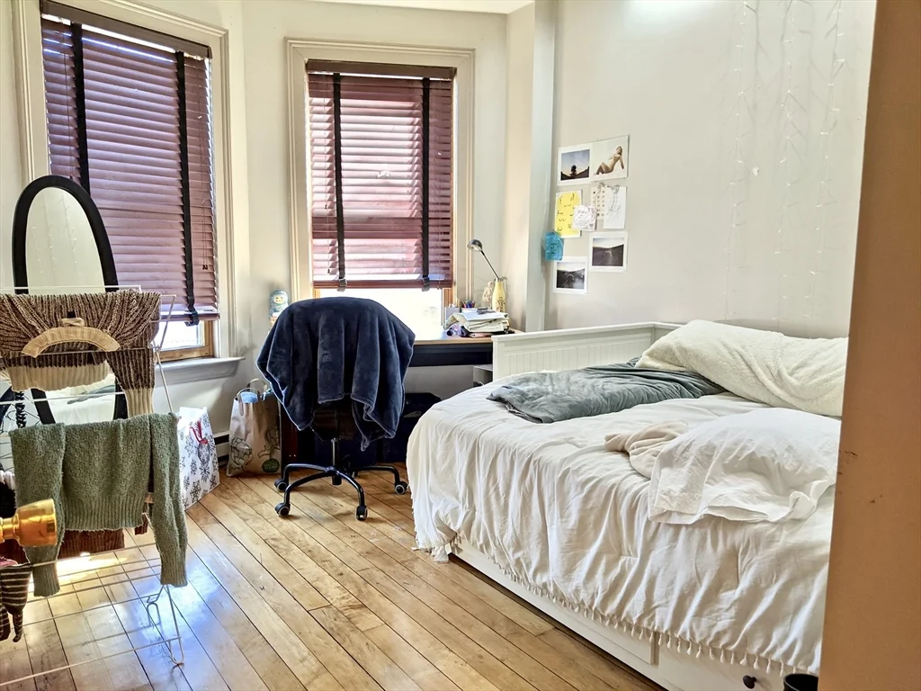 4 bed, 1 bath apartment for rent at 616 Columbus Ave Unit 7, Roxbury — photo 17 of 25