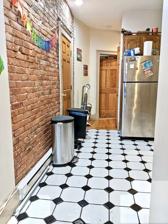 4 bed, 1 bath apartment for rent at 616 Columbus Ave Unit 7, Roxbury — photo 10 of 25
