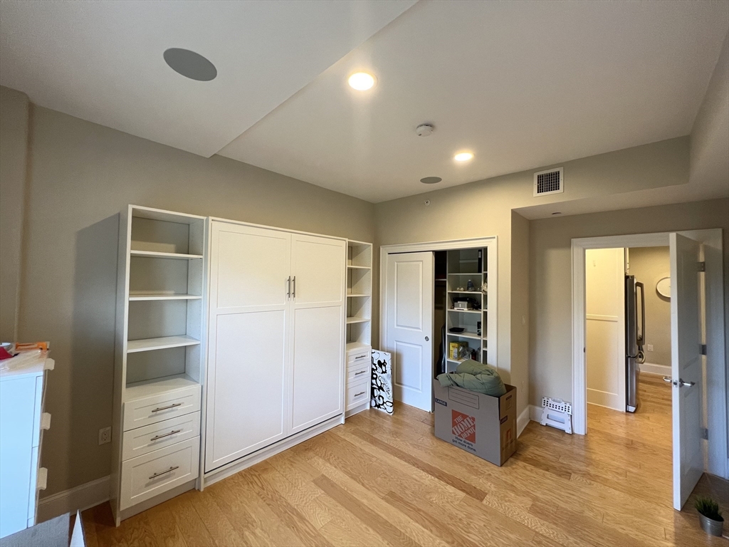 2 bed, 2 bath apartment for rent at 616 East 4th St Unit 305, South Boston — photo 11 of 14