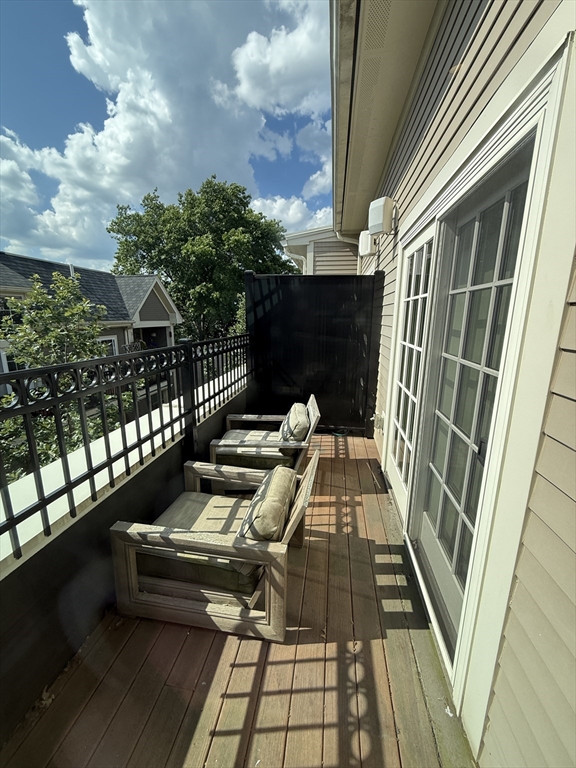 3 bed, 2 bath apartment for rent at 616 East 4th St Unit 401, South Boston — photo 24 of 39