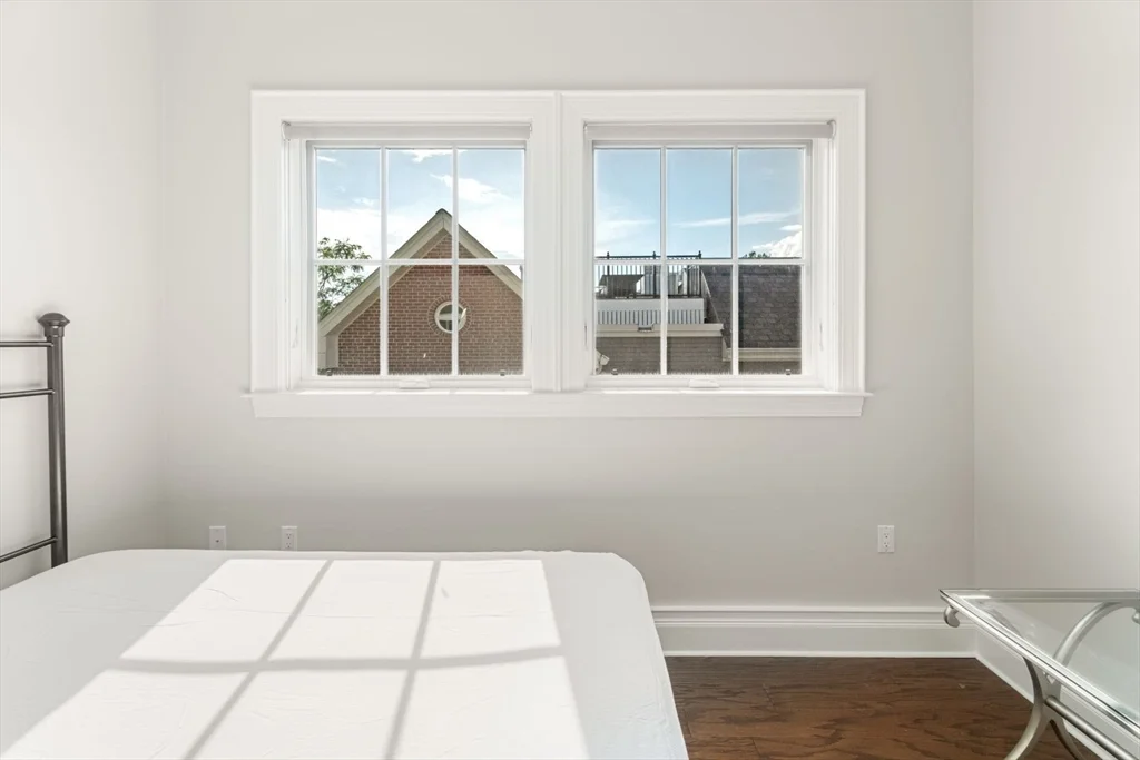 3 bed, 2 bath apartment for rent at 616 East 4th St Unit 401, South Boston — photo 25 of 39