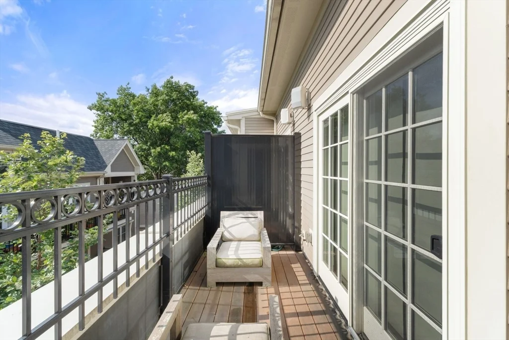 3 bed, 2 bath apartment for rent at 616 East 4th St Unit 401, South Boston — photo 35 of 39