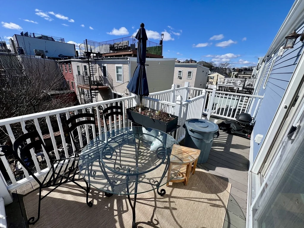 2 bed, 2 bath apartment for rent at 617-619 E 2nd St Unit 3, Boston — photo 14 of 14