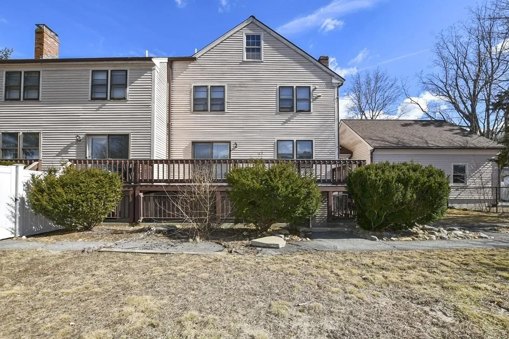 3 bed, 2 bath apartment for rent at 617 Chapman Unit 1, Canton — photo 3 of 41