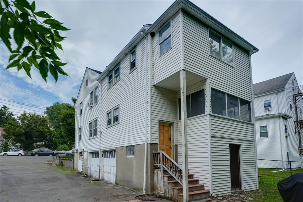 2 bed, 1 bath apartment for rent at 618 Main St Unit 1, Watertown — photo 15 of 16