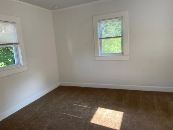 1 bed, 1 bath apartment for rent at 619 Crescent St Unit 2, Brockton — photo 7 of 8