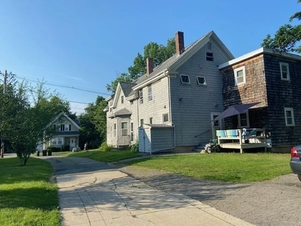 1 bed, 1 bath apartment for rent at 619 Crescent St Unit 2, Brockton — photo 1 of 8