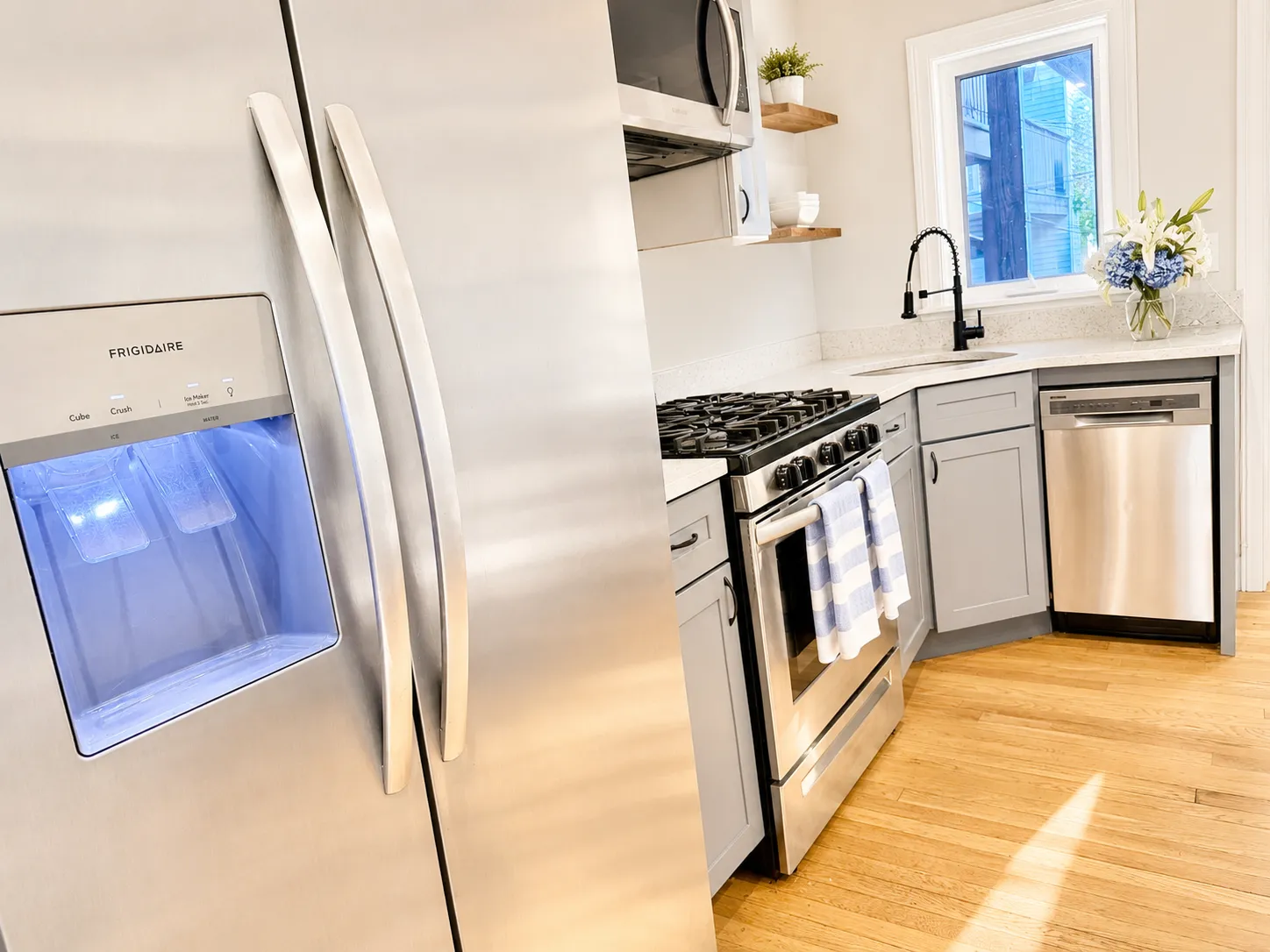 4 bed, 2 bath apartment for rent at 619 East 5th St Unit 1, South Boston — photo 19 of 22