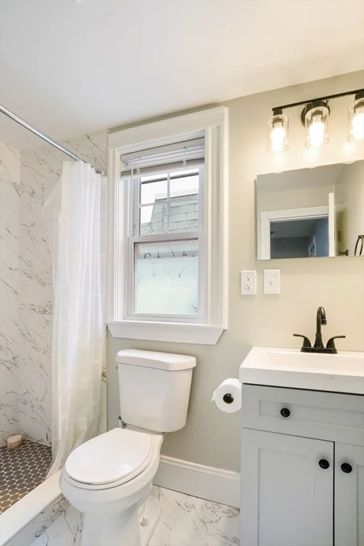 3 bed, 2 bath apartment for rent at 619 East 5th Unit 2, Boston — photo 14 of 22