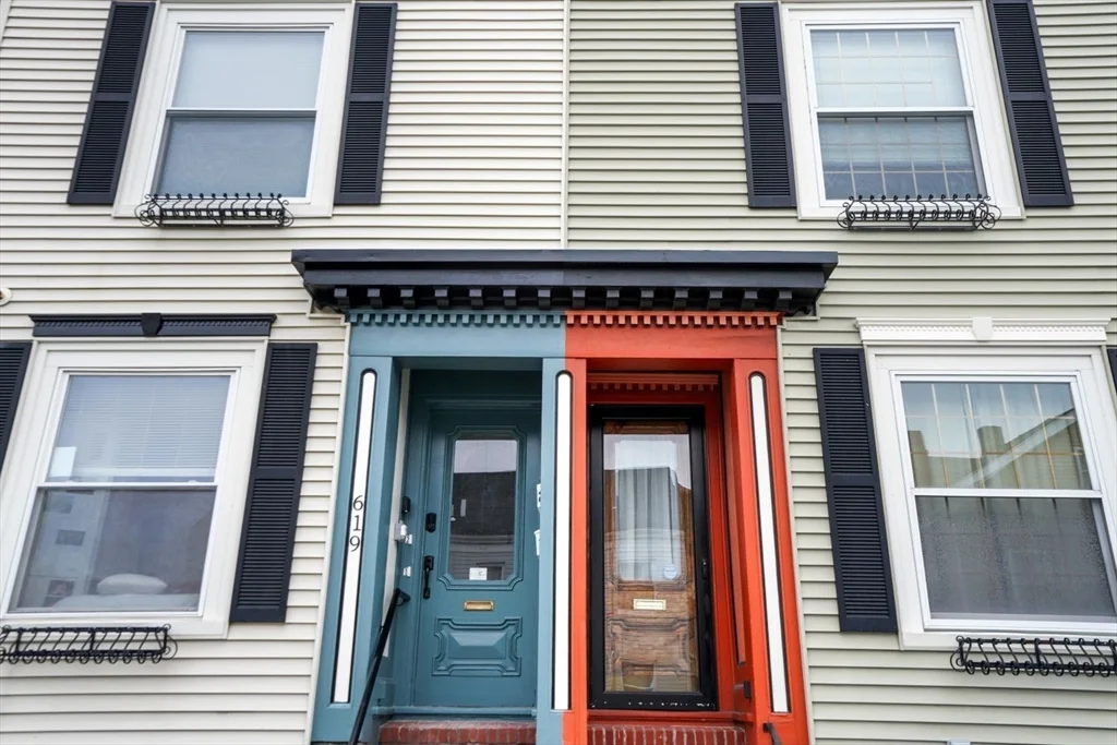 3 bed, 2 bath apartment for rent at 619 East 5th Unit 2, Boston — photo 20 of 22
