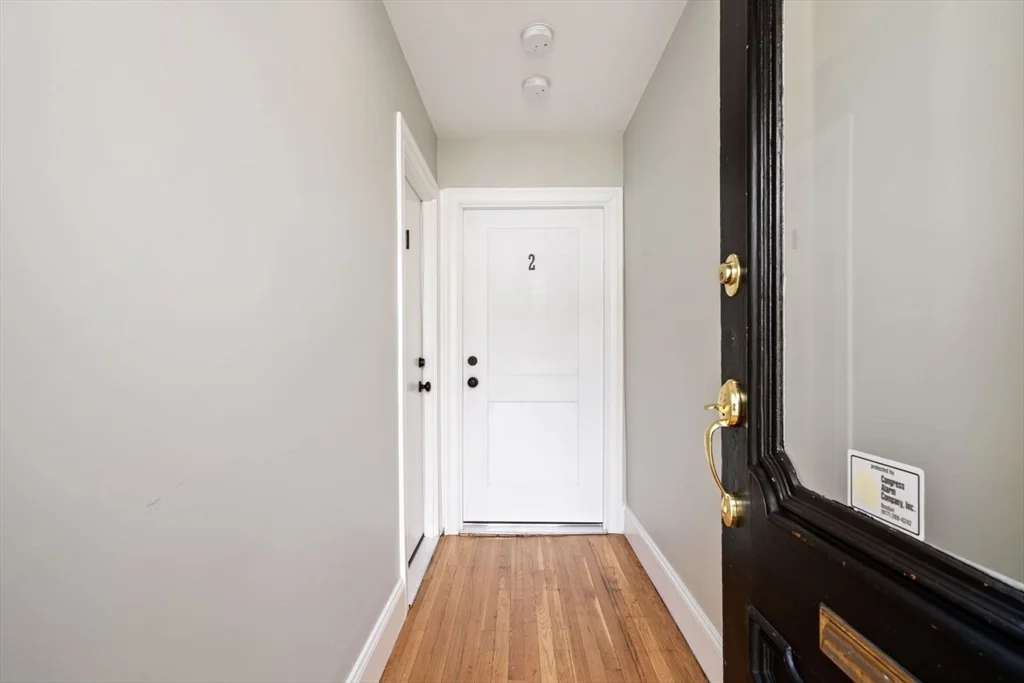 3 bed, 2 bath apartment for rent at 619 East 5th Unit 2, Boston — photo 19 of 22