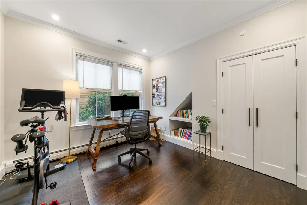 2 bed, 1 bath apartment for rent at 619 Franklin Unit 1, Riverside — photo 22 of 26