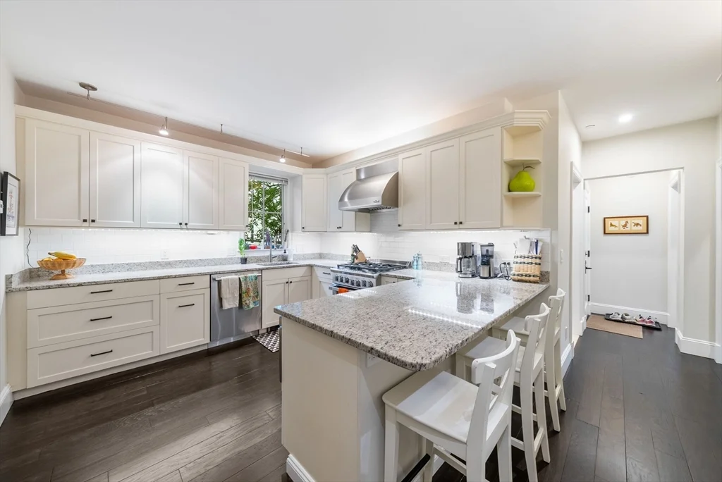 2 bed, 1 bath apartment for rent at 619 Franklin Unit 1, Riverside — photo 16 of 26