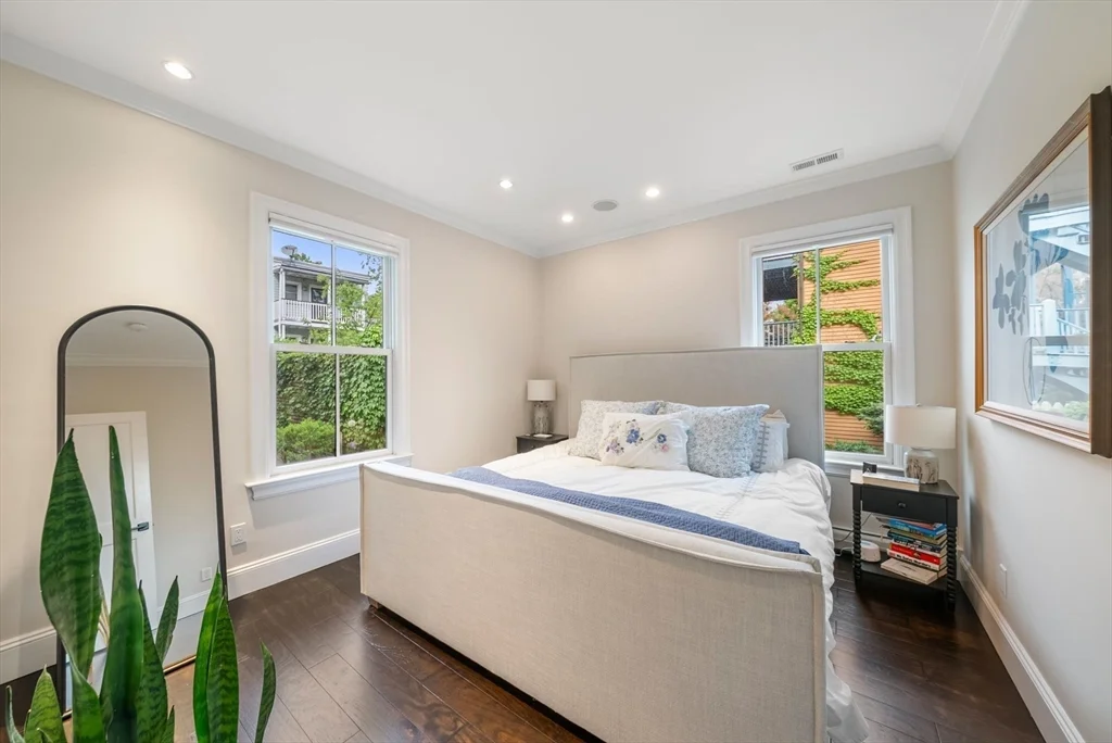 2 bed, 1 bath apartment for rent at 619 Franklin Unit 1, Riverside — photo 18 of 26