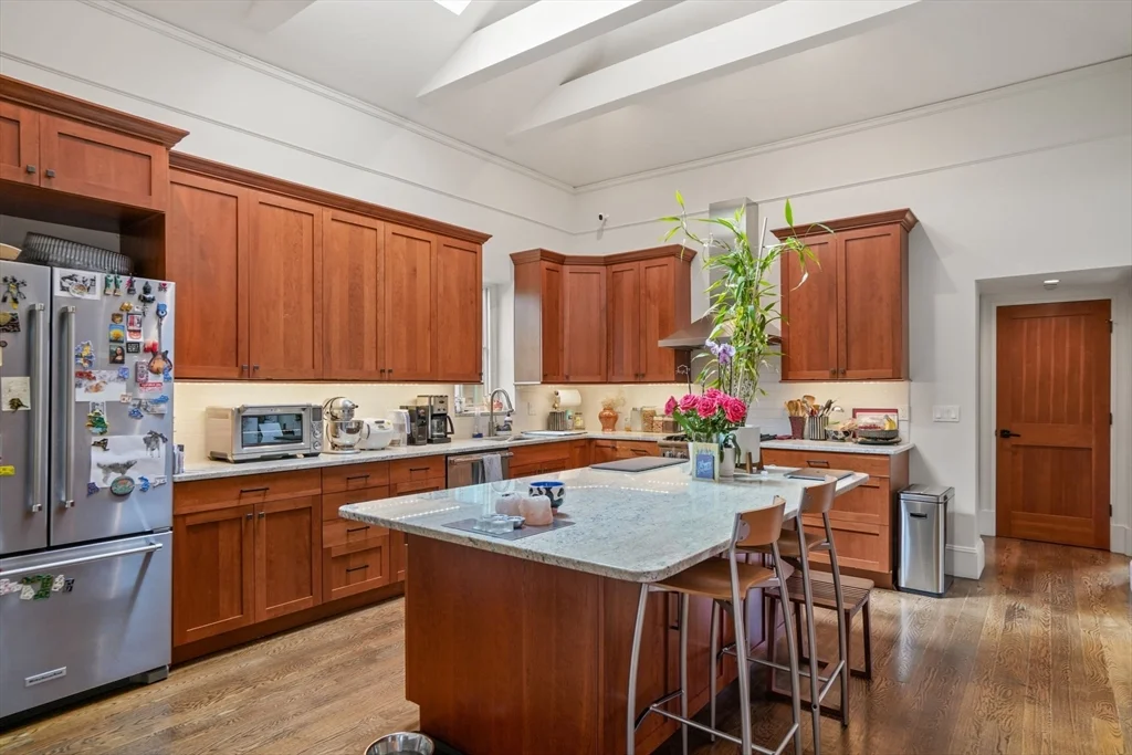 3 bed, 2 bath apartment for rent at 619 Franklin Unit 2, Riverside — photo 9 of 23