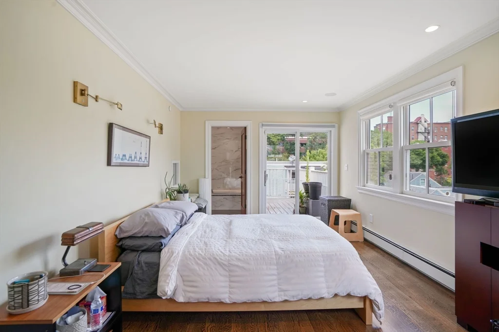 3 bed, 2 bath apartment for rent at 619 Franklin Unit 2, Riverside — photo 18 of 23