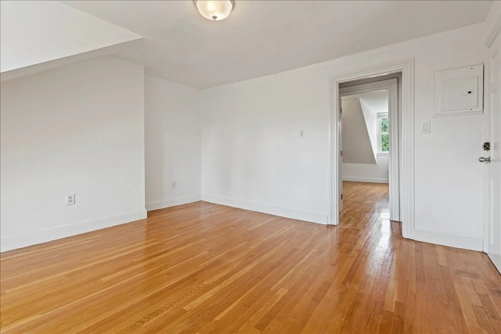 1 bed, 1 bath apartment for rent at 619 Tremont St Unit 4, South End — photo 10 of 16