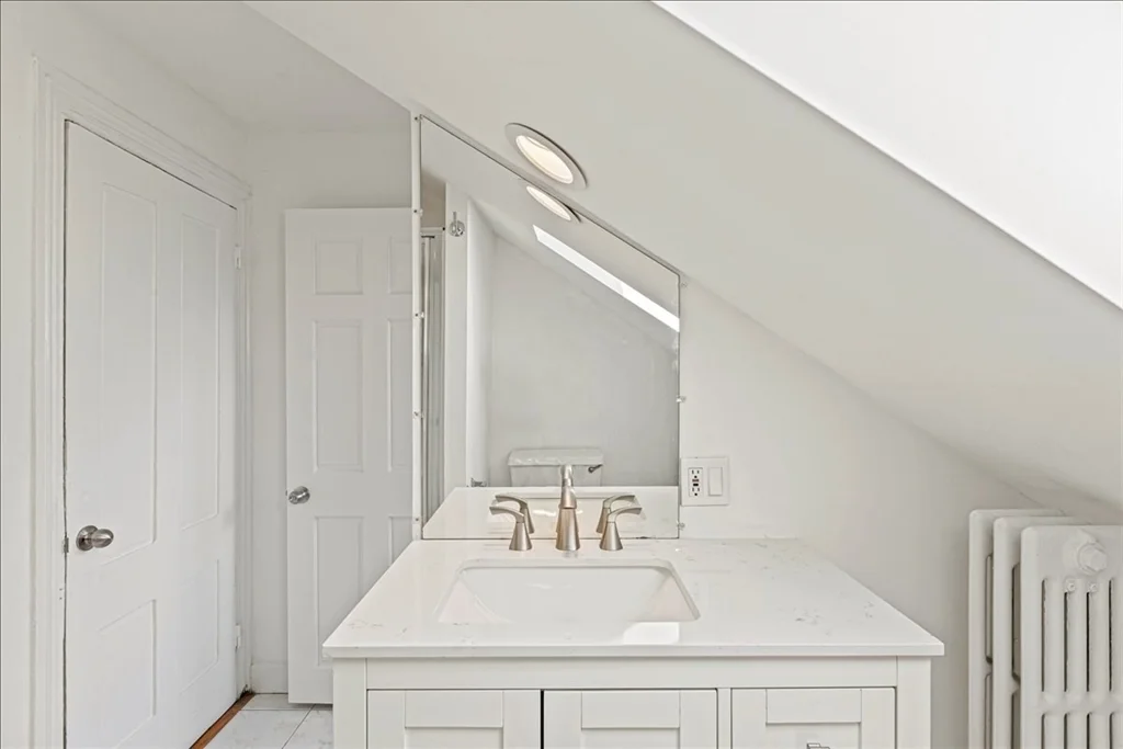 1 bed, 1 bath apartment for rent at 619 Tremont St Unit 4, South End — photo 13 of 16