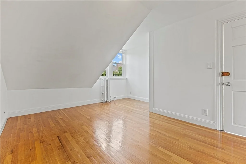 1 bed, 1 bath apartment for rent at 619 Tremont St Unit 4, South End — photo 4 of 16