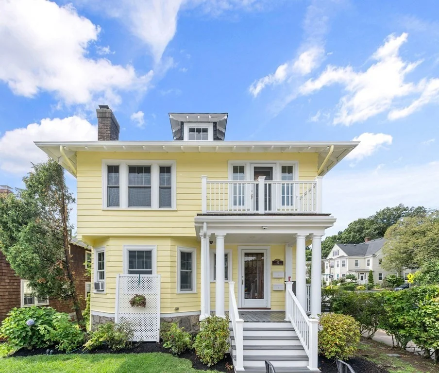 2 bed, 1 bath apartment for rent at 62 Ainsworth St Unit 2, Roslindale