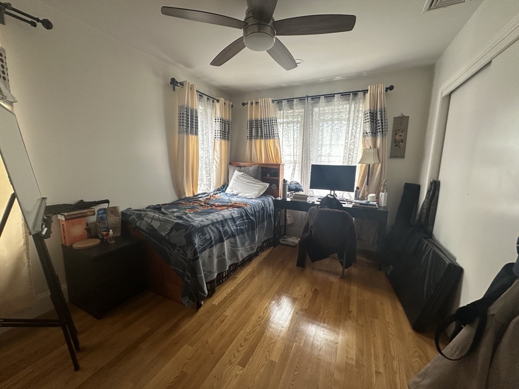 3 bed, 3 bath apartment for rent at 62 Antwerp, Brighton — photo 17 of 22