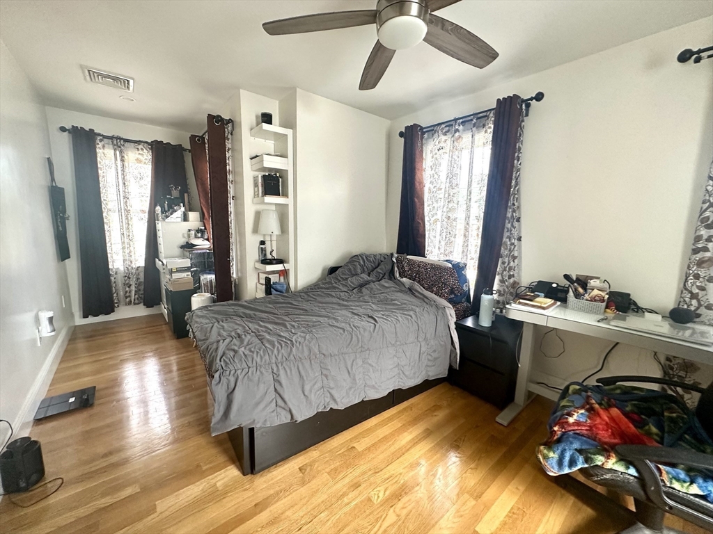 3 bed, 3 bath apartment for rent at 62 Antwerp, Brighton — photo 15 of 22