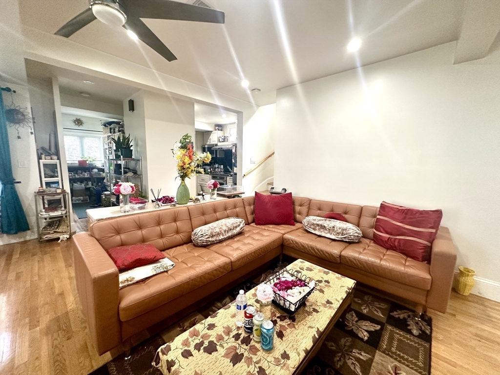 3 bed, 3 bath apartment for rent at 62 Antwerp, Brighton — photo 6 of 22
