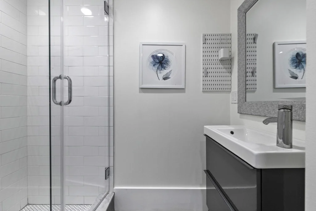 2 bed, 2 bath apartment for rent at 62 Atherton Rd Unit 1, Coolidge Corner — photo 17 of 24