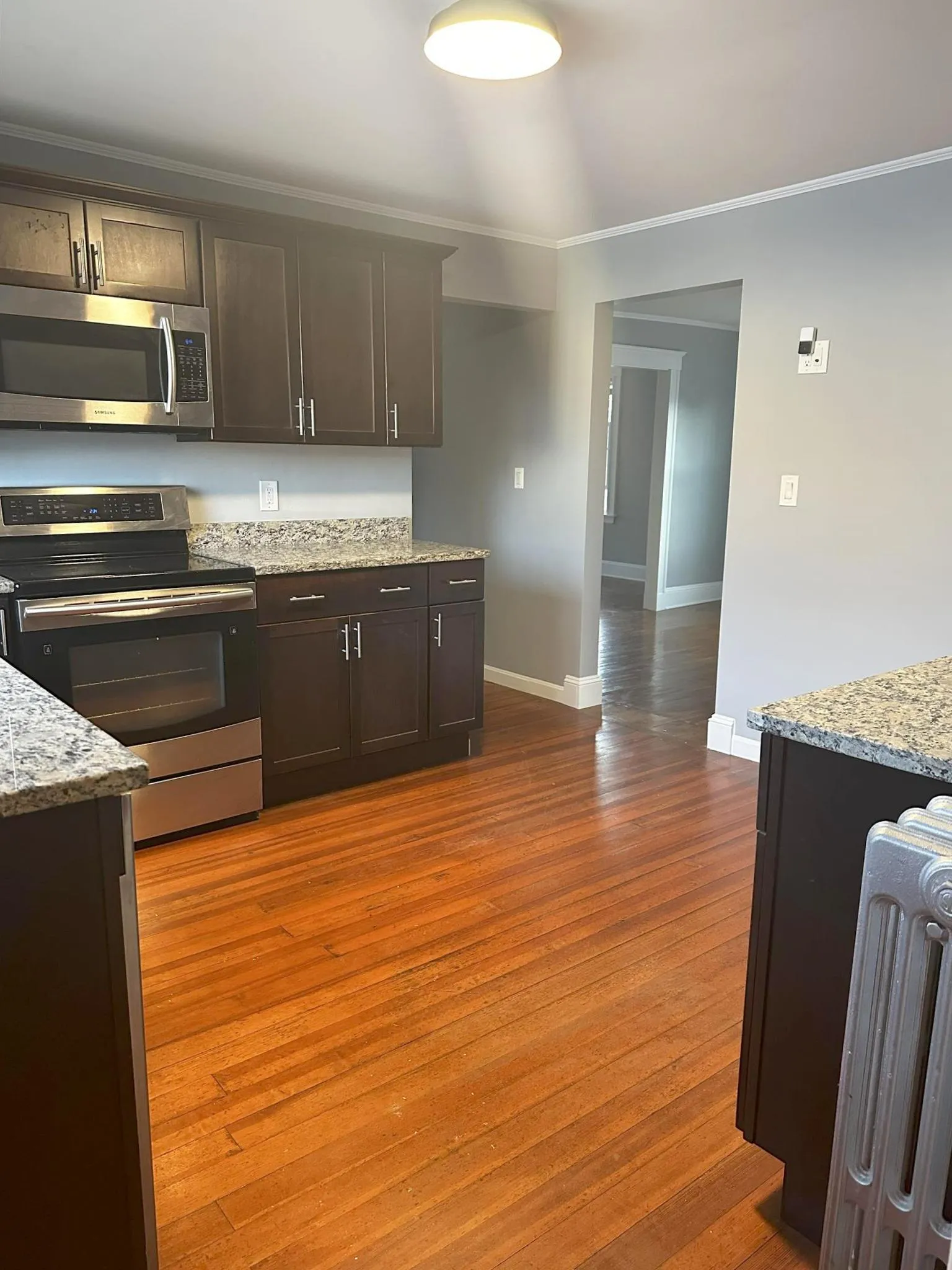 2.5 bed, 1 bath apartment for rent at 62-64 Billings Ave Unit 2, South Medford — photo 1 of 15