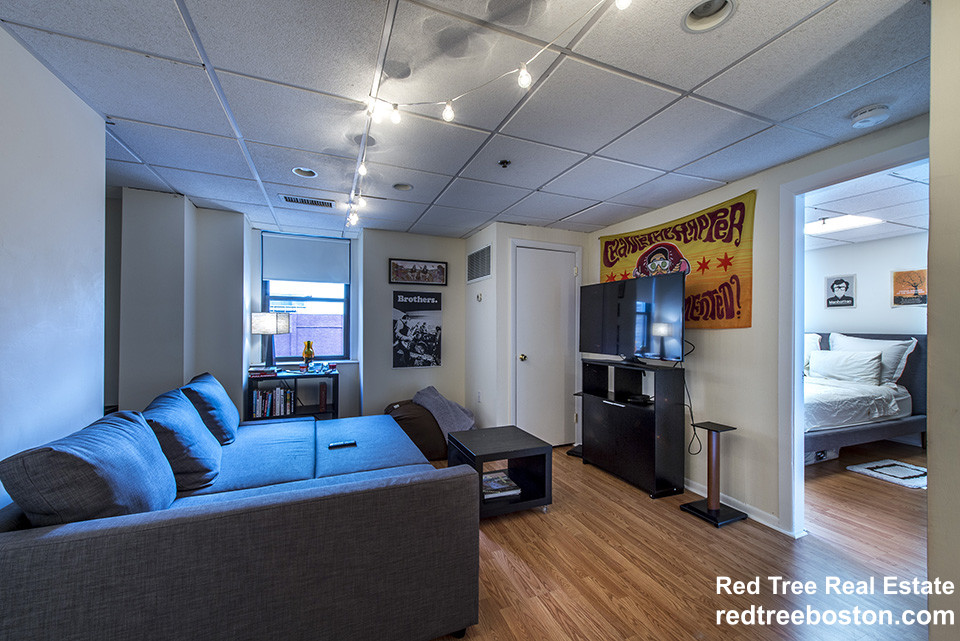 Studio bed, 1 bath apartment for rent at 62 Boylston St Unit 109, Midtown — photo 7 of 12