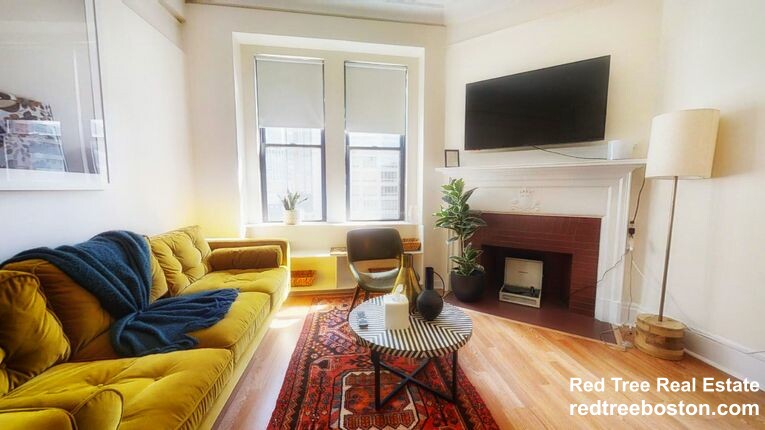 Studio bed, 1 bath apartment for rent at 62 Boylston St Unit 423, Midtown — photo 2 of 9