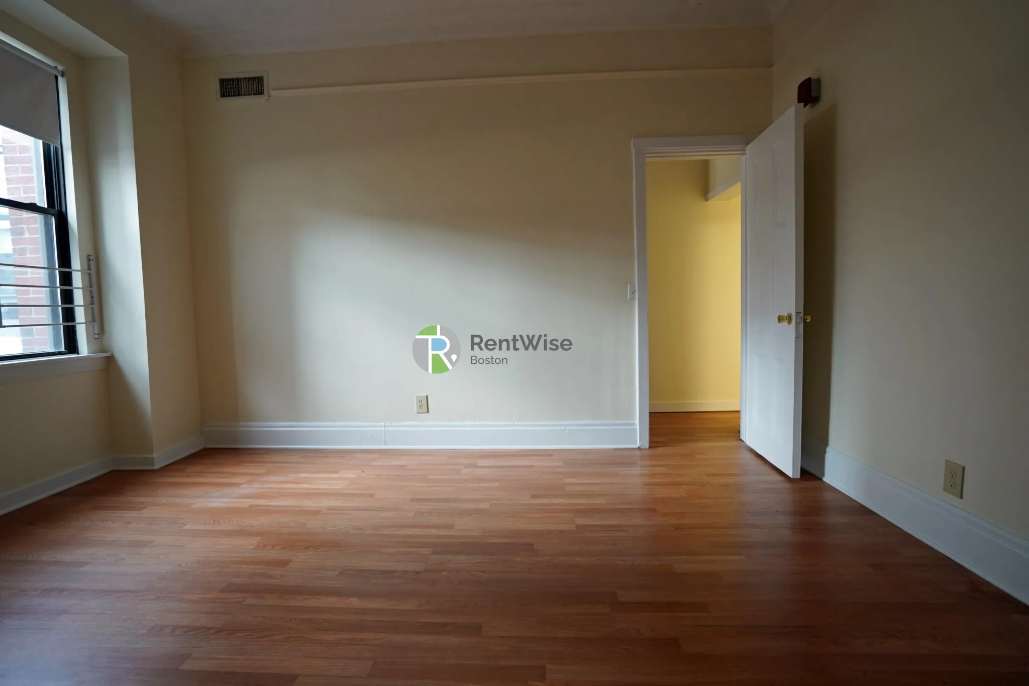 1 bed, 1 bath apartment for rent at 62 Boylston St Unit 518, Boston Downtown — photo 12 of 16