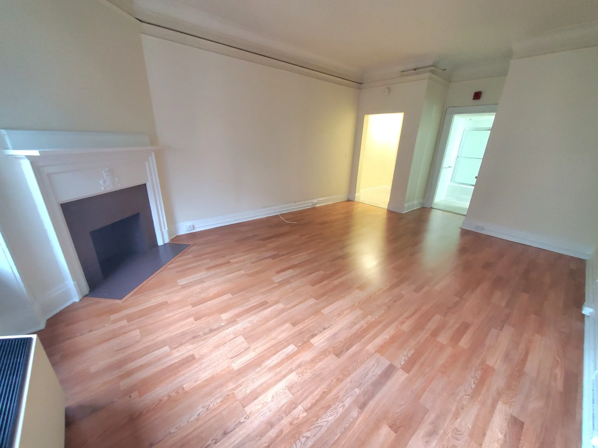Studio bed, 1 bath apartment for rent at 62 Boylston St Unit 809, Back Bay — photo 5 of 10