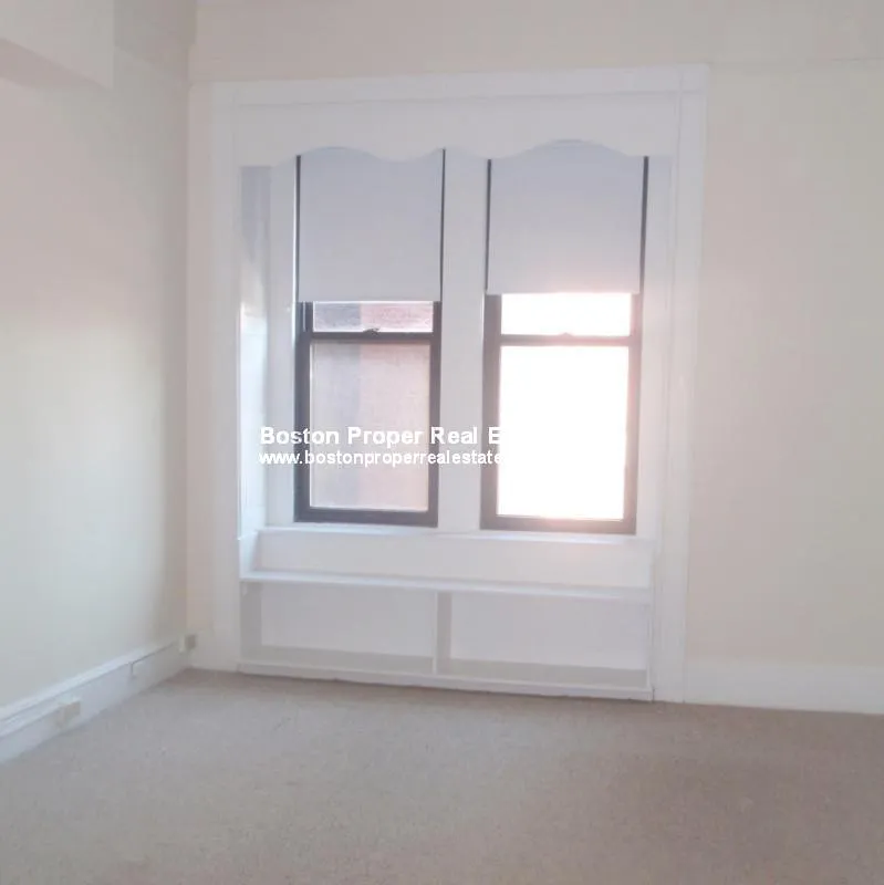 Studio bed, 1 bath apartment for rent at 62 Boylston St Unit M14, Boston Downtown — photo 5 of 6