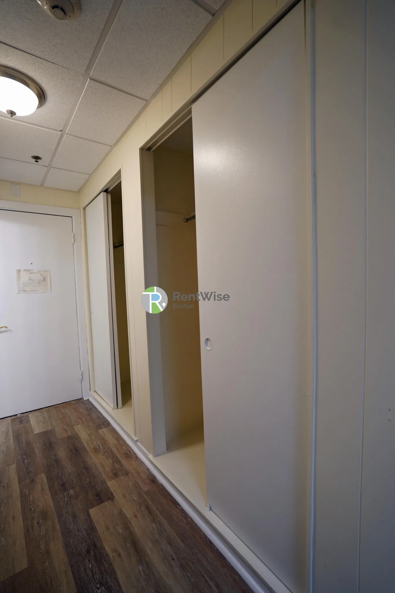 Studio bed, 1 bath apartment for rent at 62 Boylston St Unit M17, Boston Downtown — photo 8 of 11