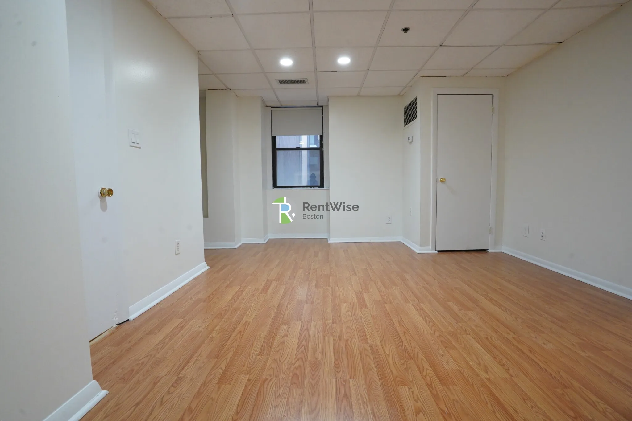 1 bed, 1 bath apartment for rent at 62 Boylston St Unit M20, Boston Downtown — photo 3 of 18