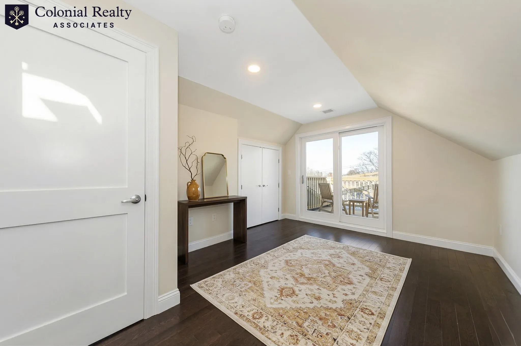 5 bed, 5.5 bath apartment for rent at 62 Bradbury Ave Unit 2, Medford — photo 9 of 13