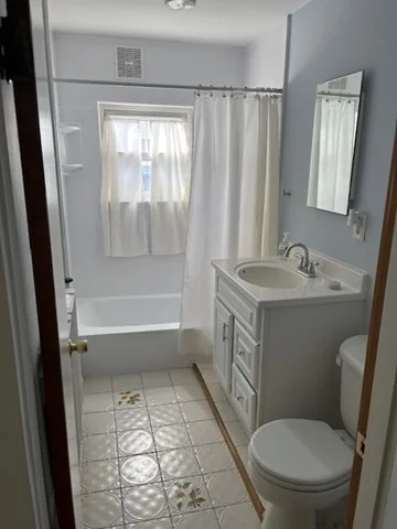 2 bed, 1 bath apartment for rent at 62 Central Ave Unit 2, Hyde Park — photo 14 of 15