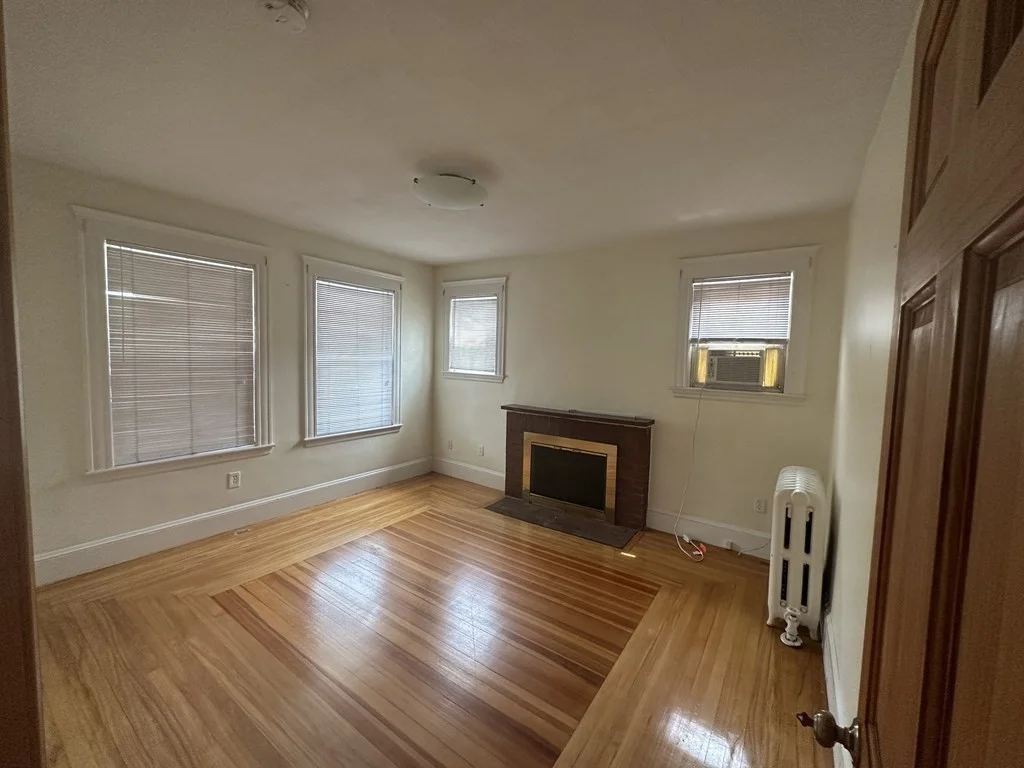 3 bed, 1 bath apartment for rent at 62 Chapman St Unit 1, North Quincy — photo 6 of 18