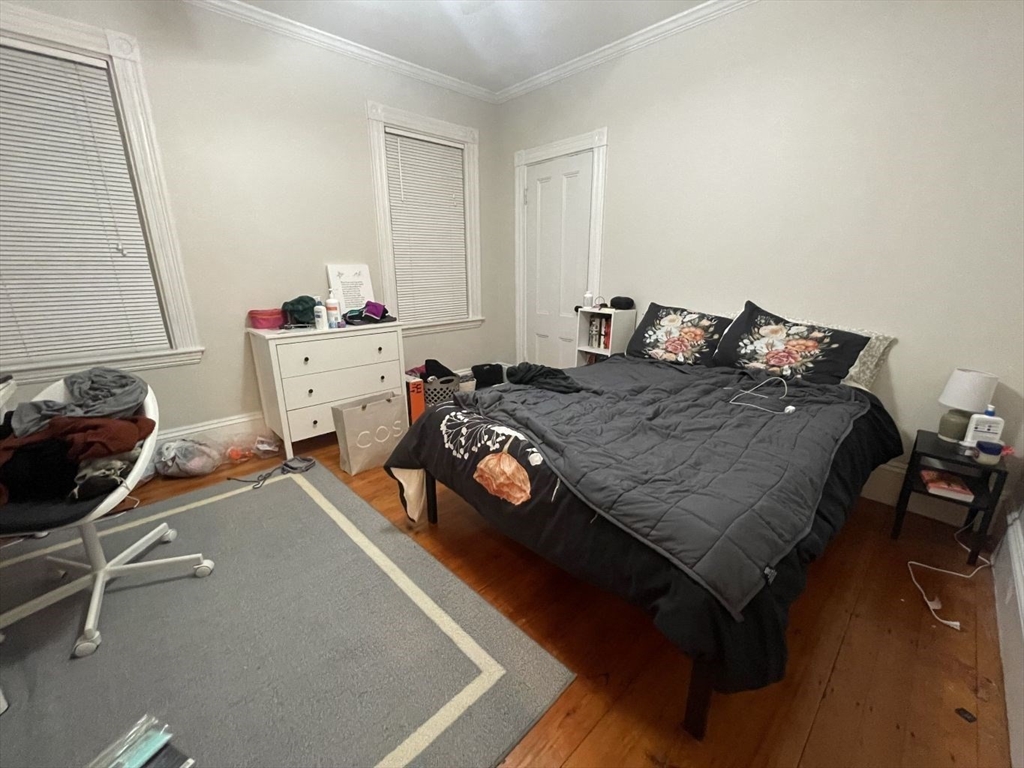 2 bed, 1 bath apartment for rent at 62 Chestnut St Unit 3, Brookline — photo 7 of 12
