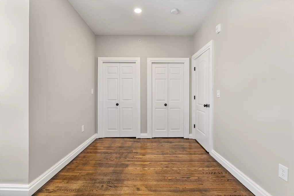3 bed, 2 bath apartment for rent at 62 Chestnut St Unit Unit 2, Saugus — photo 18 of 22