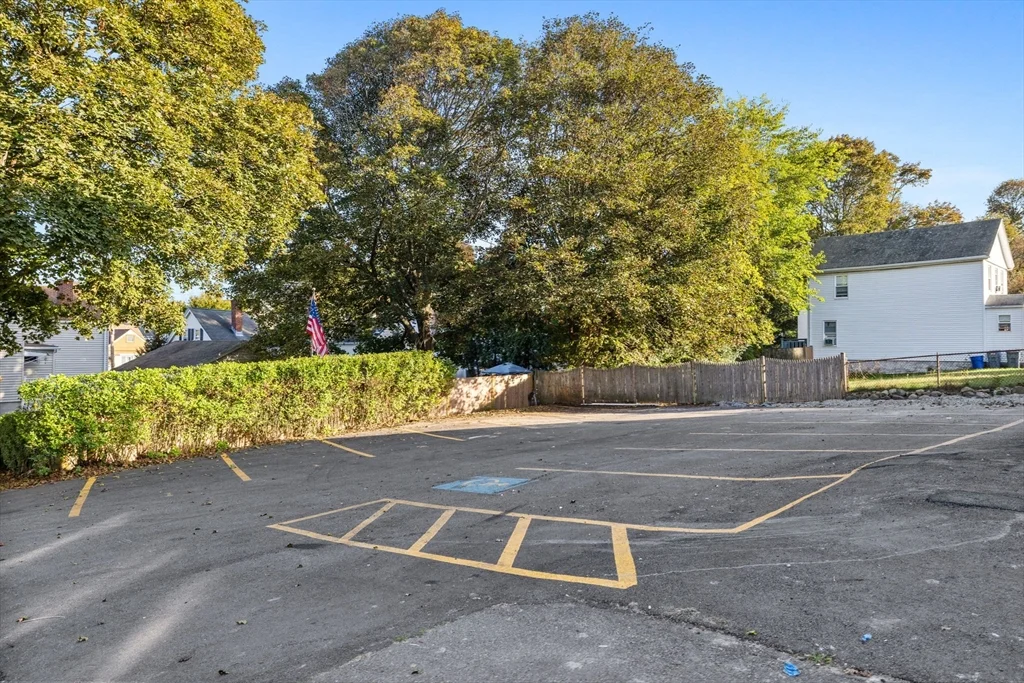 3 bed, 2 bath apartment for rent at 62 Chestnut St Unit Unit 2, Saugus — photo 20 of 22