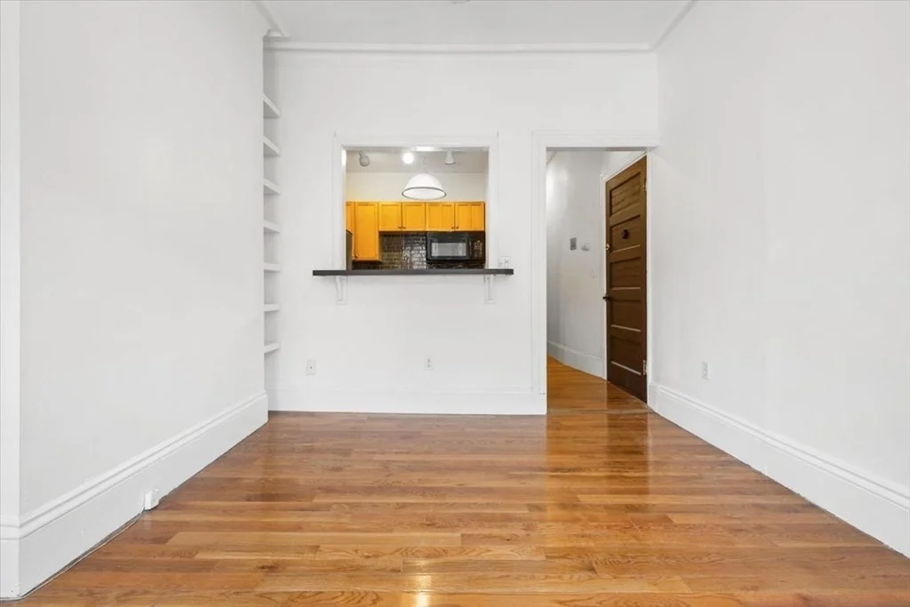 2 bed, 1 bath apartment for rent at 62 Clarendon St Unit 2, South End — photo 3 of 11